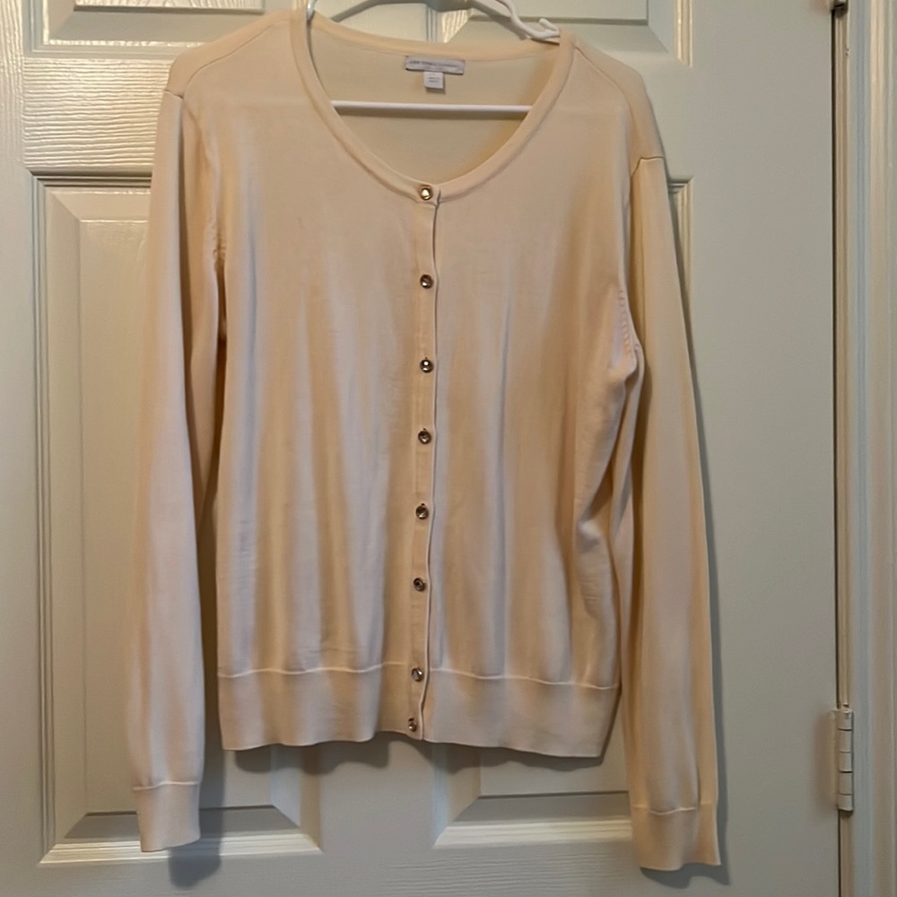 🛍️XL off white NYCO sweater with sparkly buttons